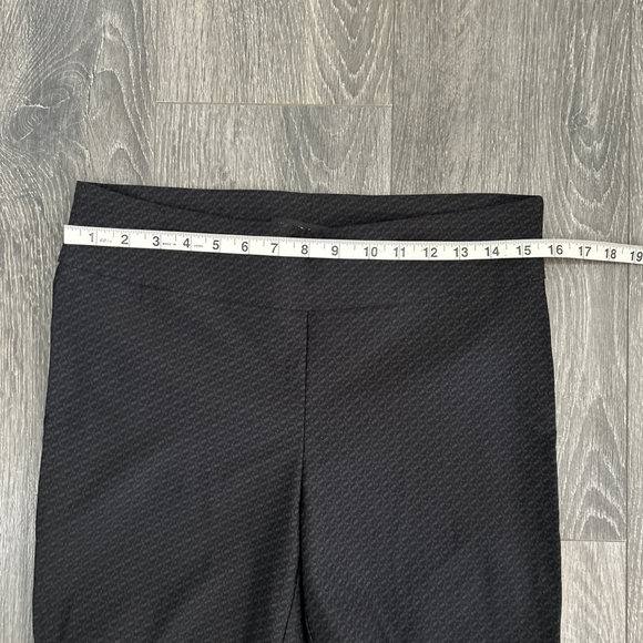 Hilary Radley Size 8 Black Yoga Feel Pull On Dress Pant Straight Leg - Picture 5 of 8